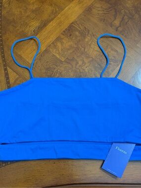 Floerns Royal Blue Spaghetti Strap Crop Top size Lg